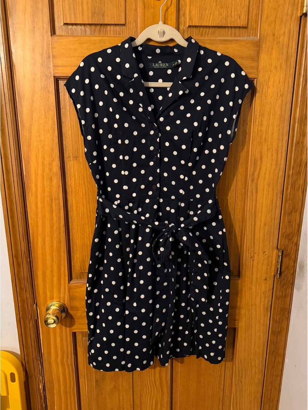 Lauren Ralph Lauren Dress Size 8 Navy White Polka Dot Belted Shirt Dress